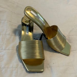 Zara gold metallic heeled sandals (size 38, 7.5)